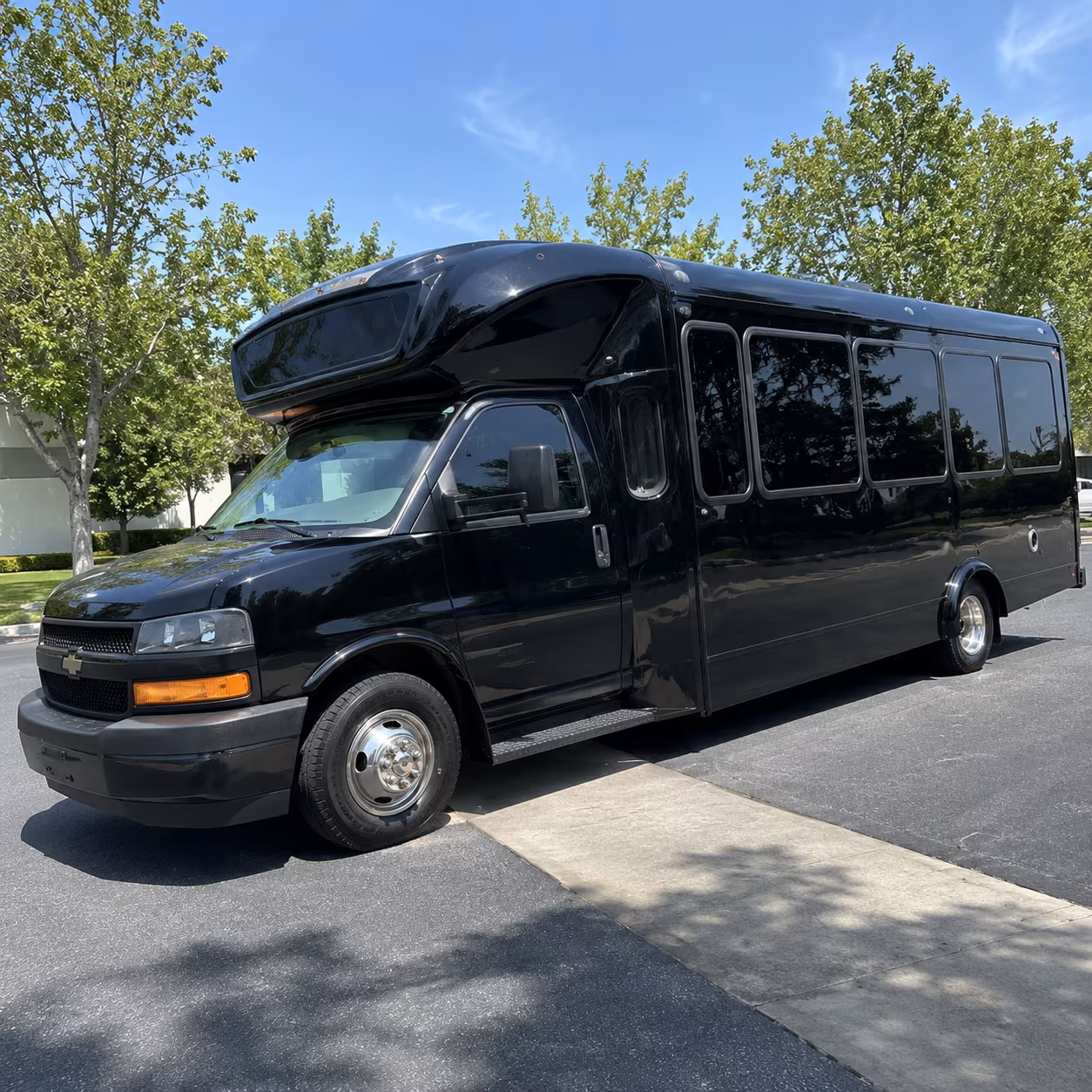 blog rent a bus to hard rock stadium hero