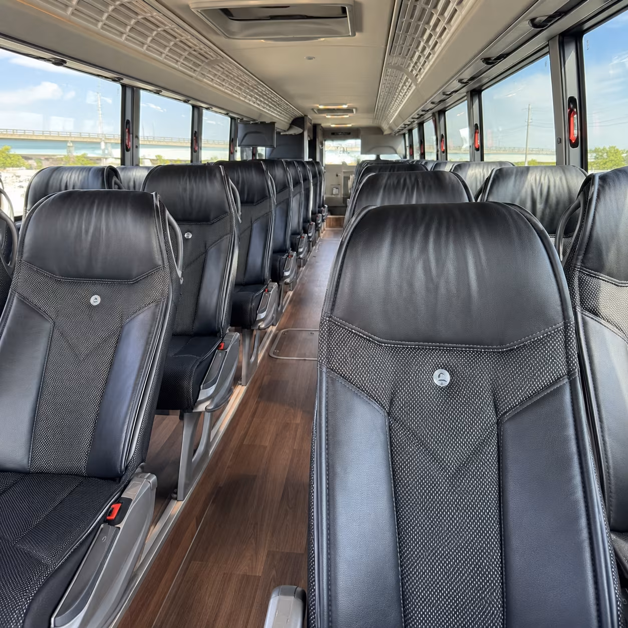 charter buses for museum and science center field trips in sunrise