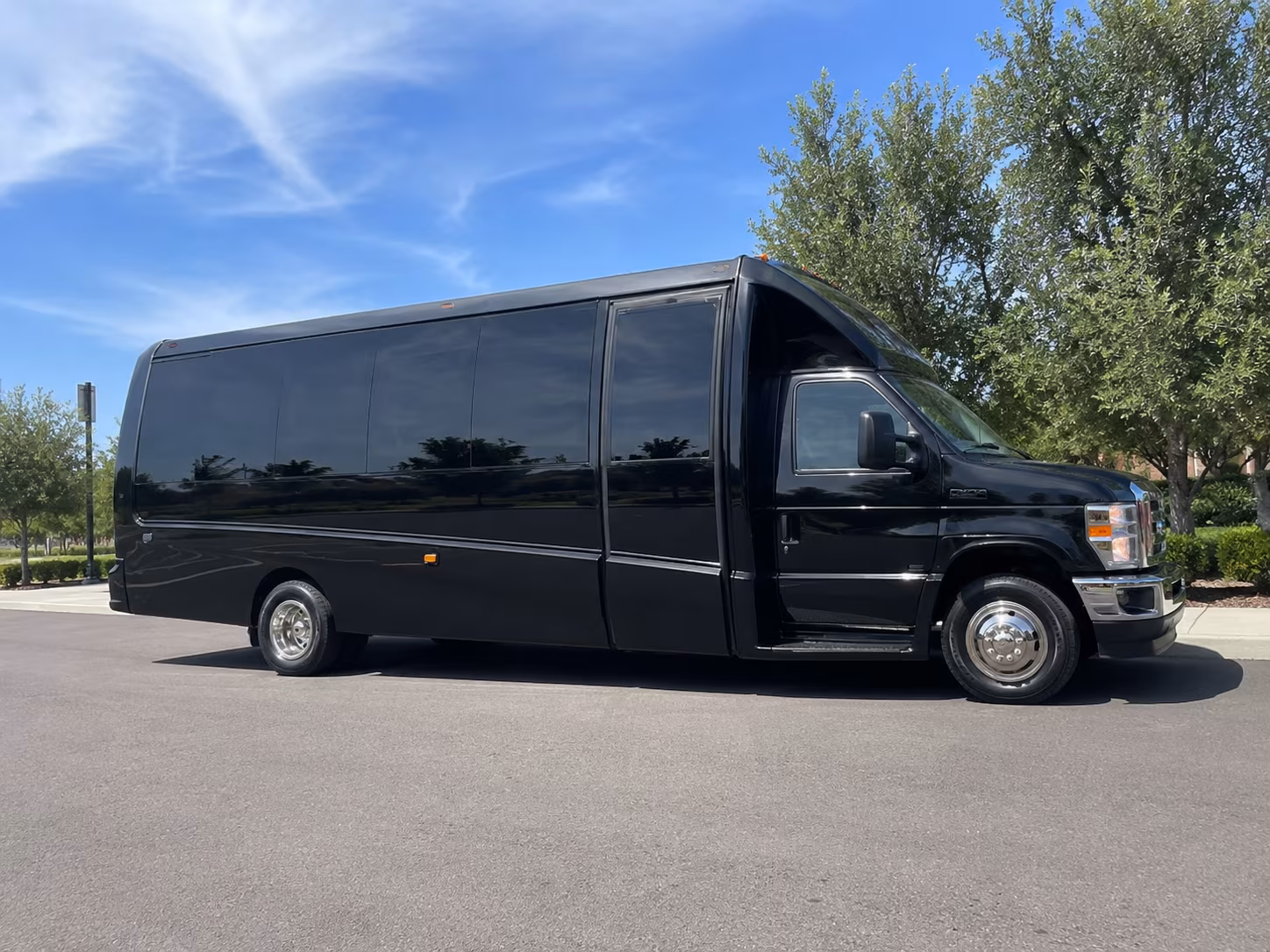 find transportation for your next bachelor or bachelorette party 4