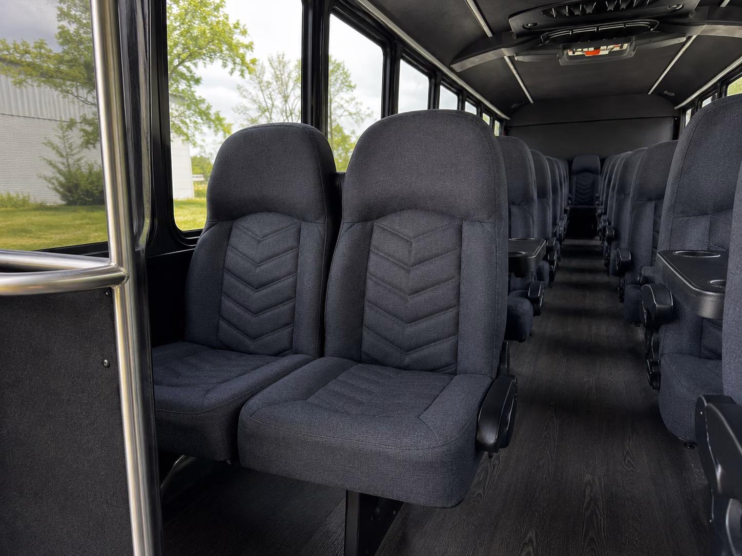 minibuses and charter buses for marlins games at loandepot park