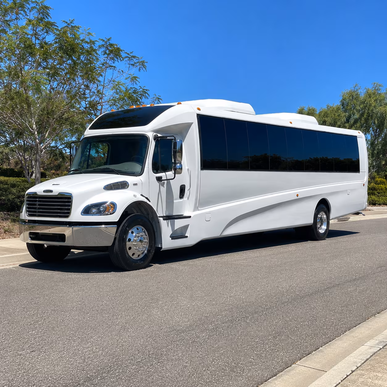 sunrise 25 passenger minibus