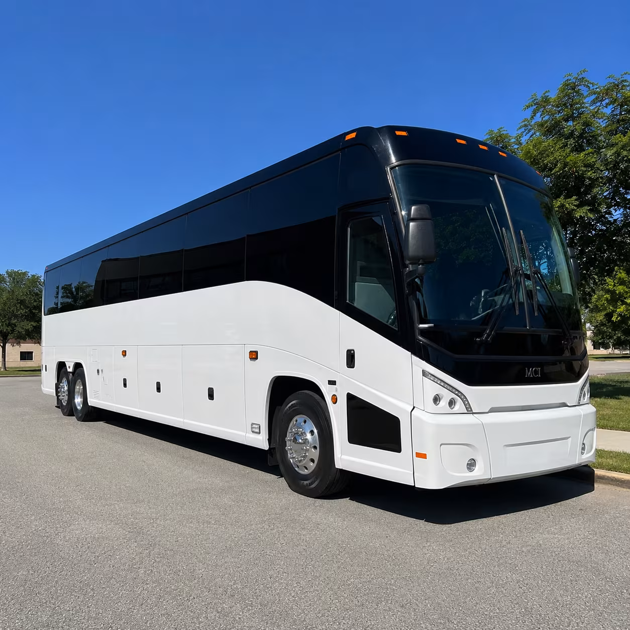 sunrise 40 passenger charter bus